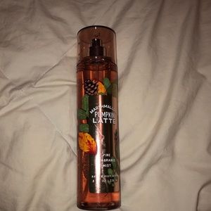 Bath & Bodyworks Marshmallow Pumpkin Latte spray
